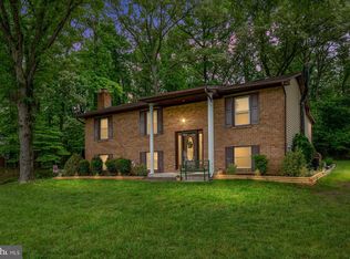 134 Circle Rd, Pasadena, MD 21122