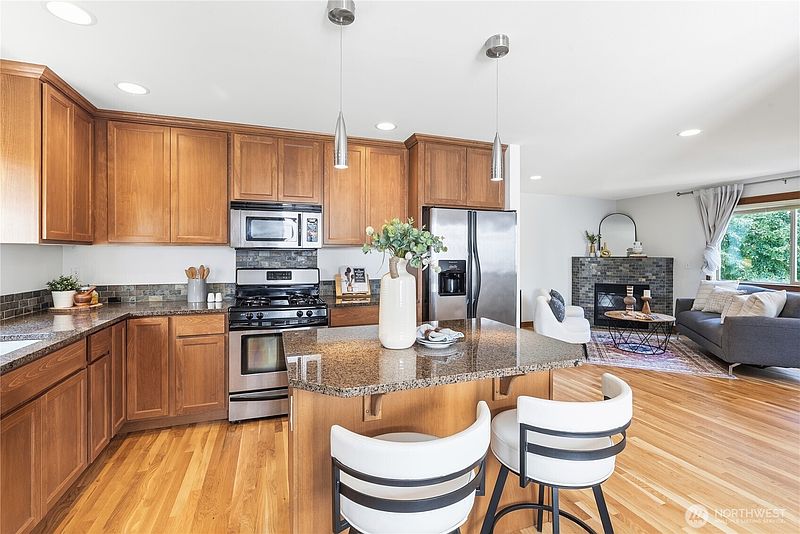 4th image of 821 NW 53rd Street #A