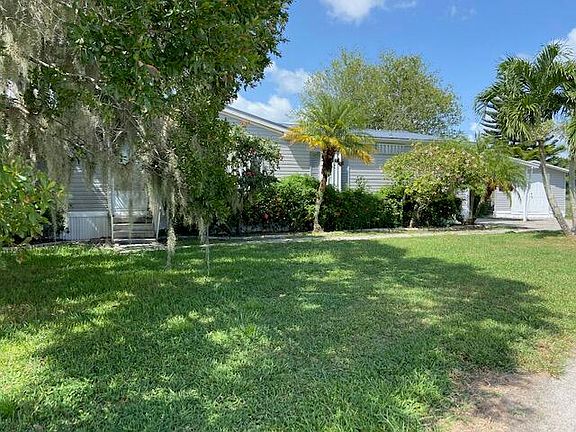 2nd image of 2637 SE 32nd Street