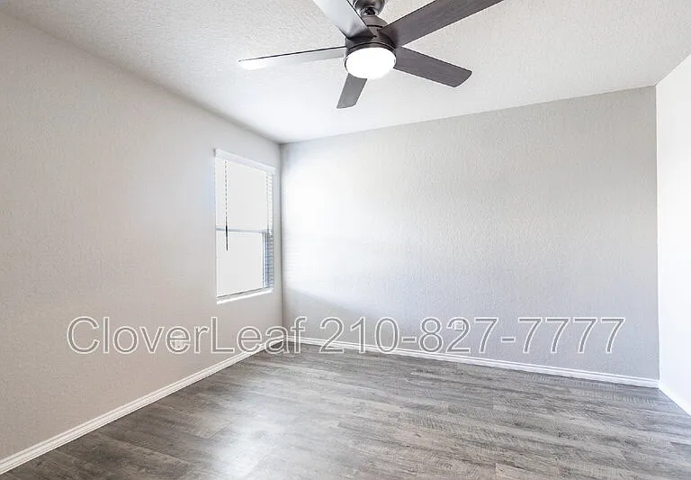 5806 Machaela Trce — Photo 17