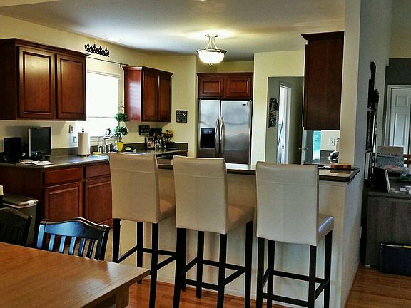 5th image of 3915 Arbor Dr #1