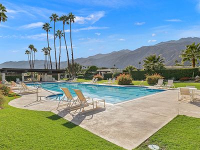 427 N Calle Rolph, Palm Springs, CA, 92262