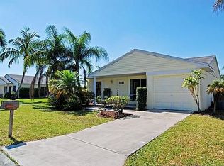 8372 Garden Gate Pl, Boca Raton, FL 33433