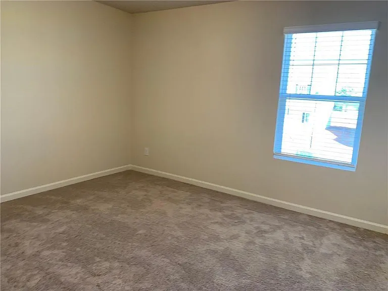 929 Independence Ave — Photo 20
