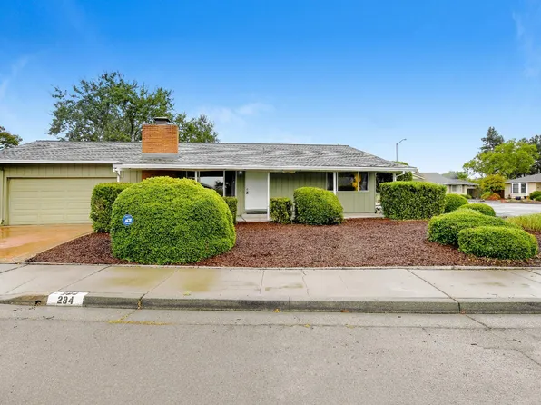 284 Valley Oaks Drive, Santa Rosa, CA 95409