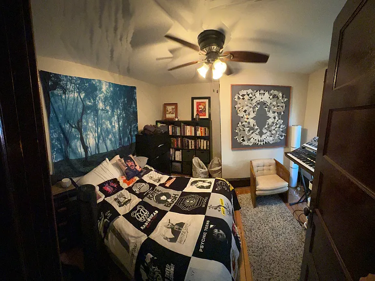2530 Dupont Ave S #101 — Photo 7