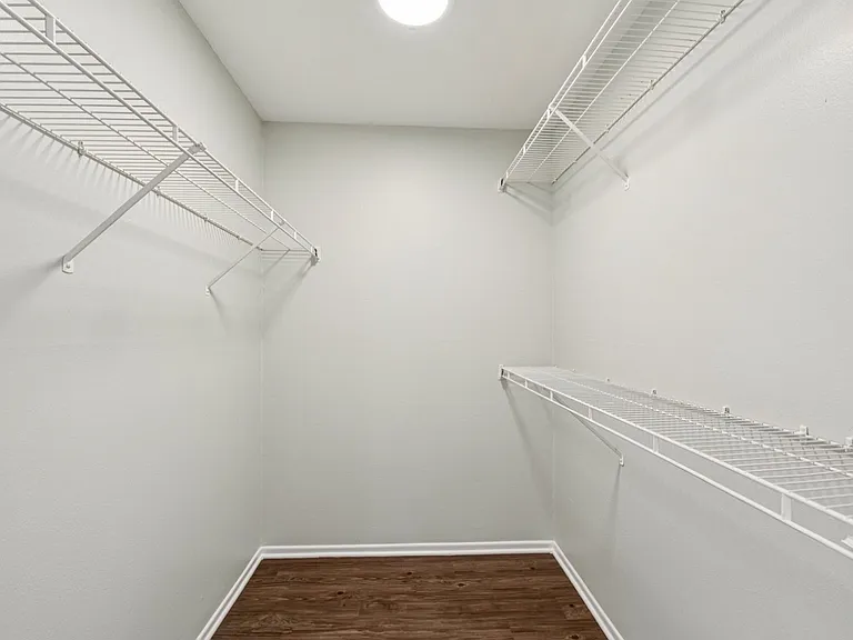 1223 Federal Ave — Photo 125
