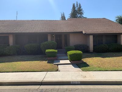 823 N Vista St, Visalia, CA, 93292