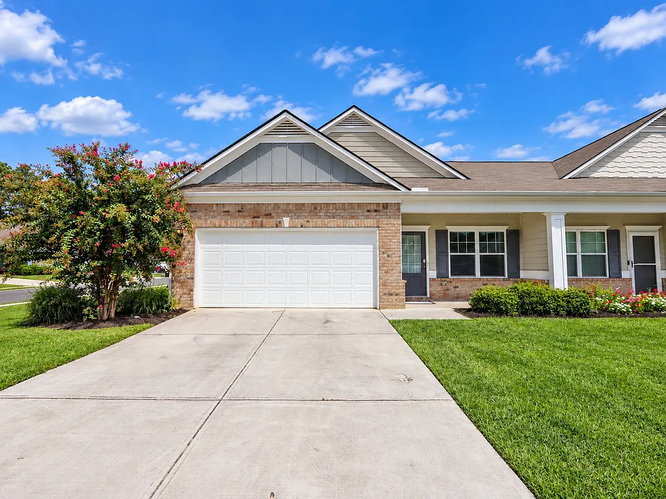 1 Westwillow Ln
