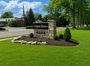 3675 Clague Rd UNIT 316, North Olmsted, OH 44070