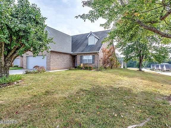 3rd image of 4304 Mannington Dr