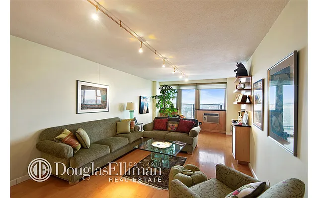Sold by Douglas Elliman | media 4