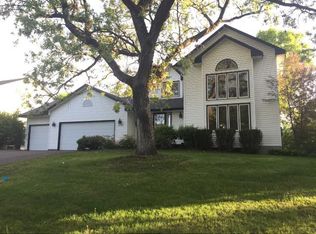 12150 Kerry St NW, Coon Rapids, MN 55433