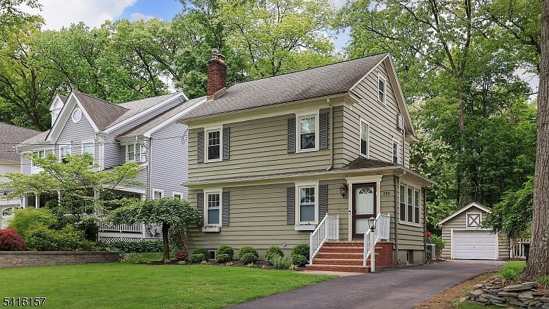 1st image of 288 Seneca Pl