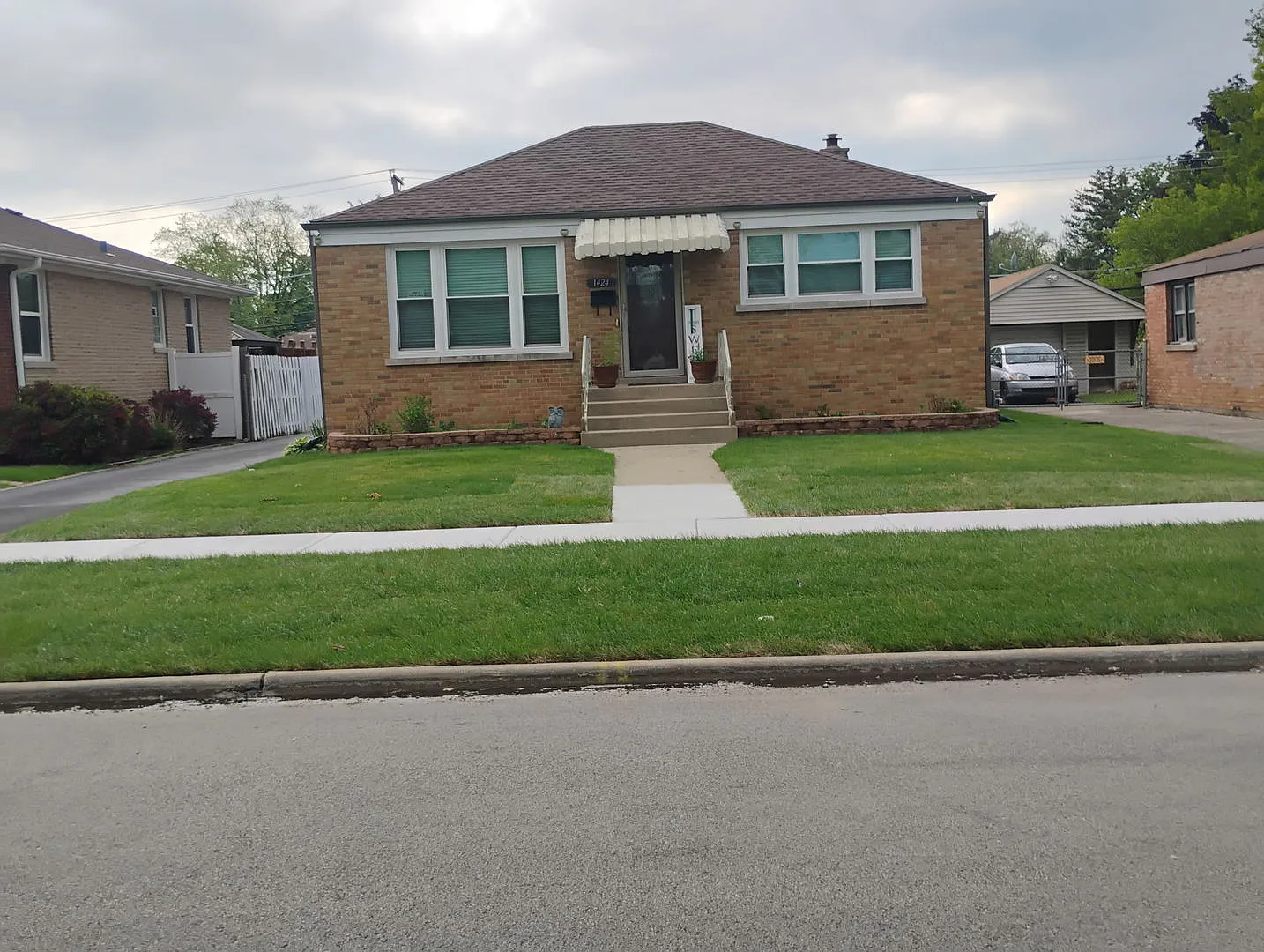 1424 Jerele Ave photo 1