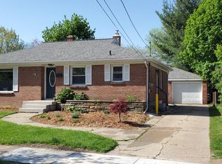 1907 Adams St SE, Grand Rapids, MI