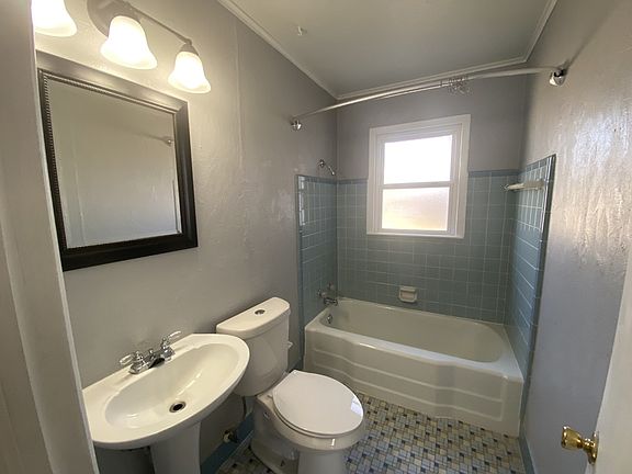 5th image of 3732 E 28th St