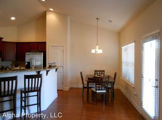 688 Flintrock Dr, Boiling Springs, SC 29316