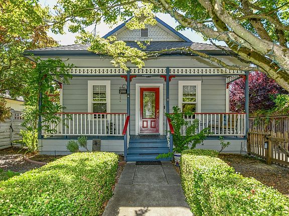 2nd image of 909 Wright Street