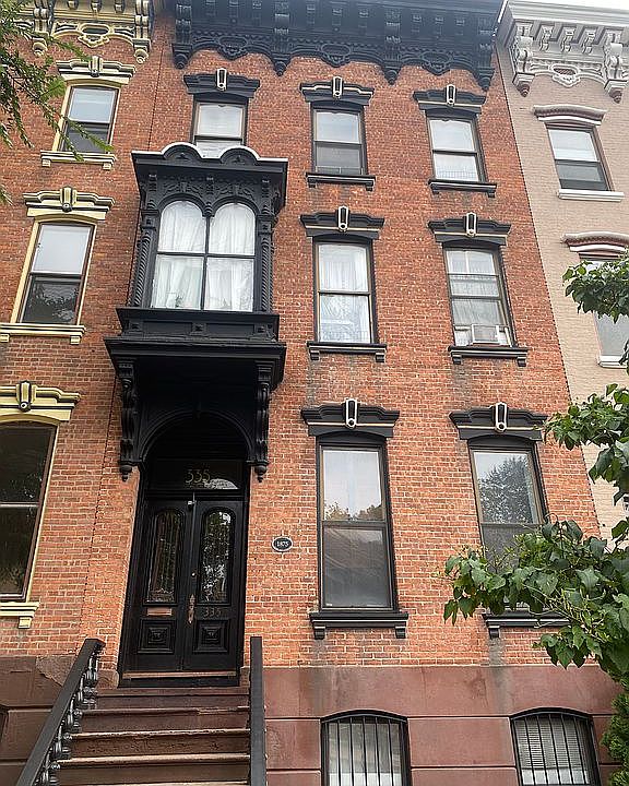 New outdoor paint / woodwork