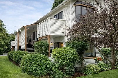 5237 Fauntleroy Way SW #103 — Photo 1