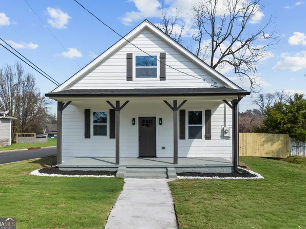 1604 Broad St NE, Conyers, GA 30012