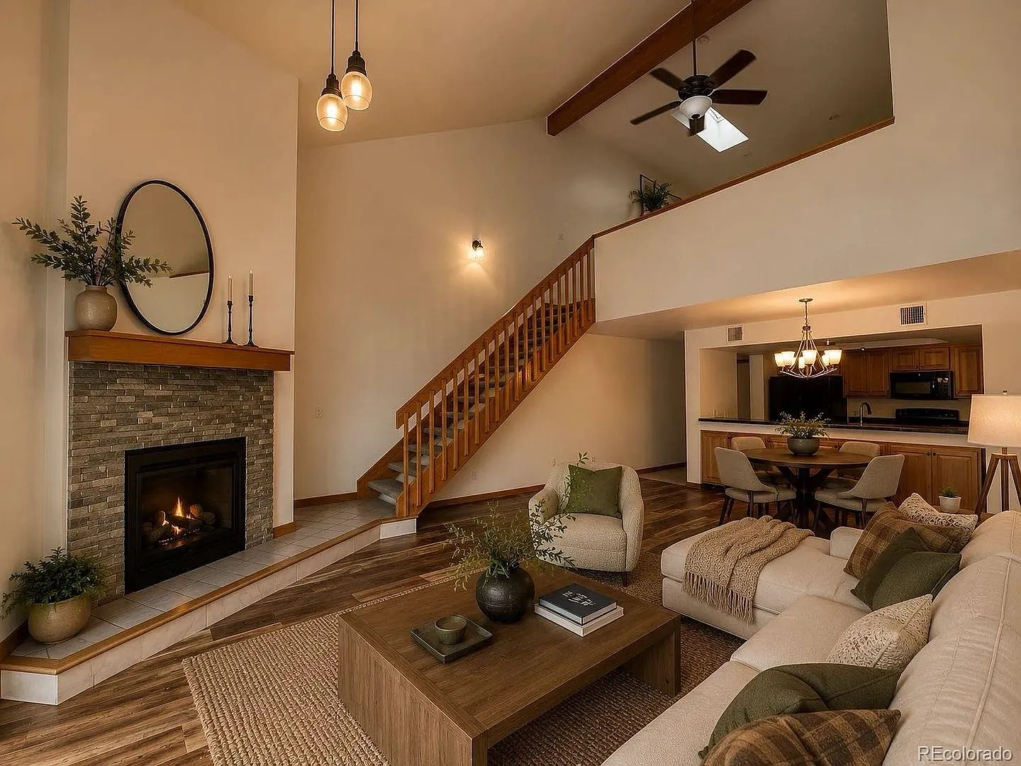 2 bed, 3.0 bath, 1541 sqft, $3,595 — Photo 2