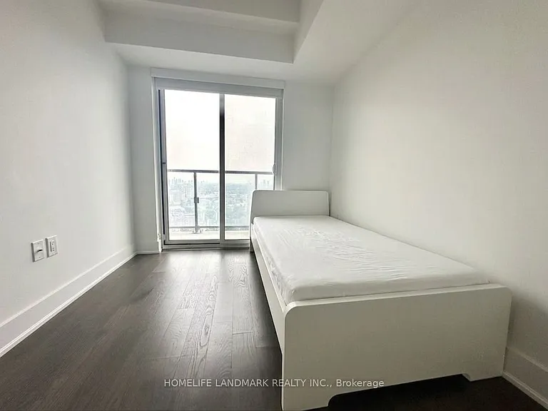 955 Bay St #2912 — Photo 10