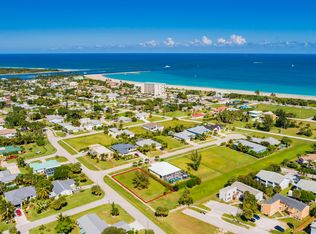 1701 Francis Ct, Fort Pierce, FL 34949