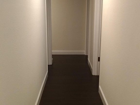 2nd image of 1427 Stone Creek Dr
