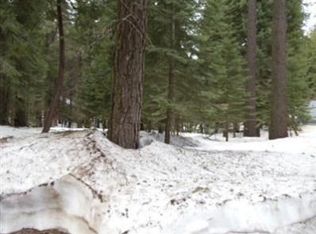 39195 Granite Ln, Shaver Lake, CA 93664