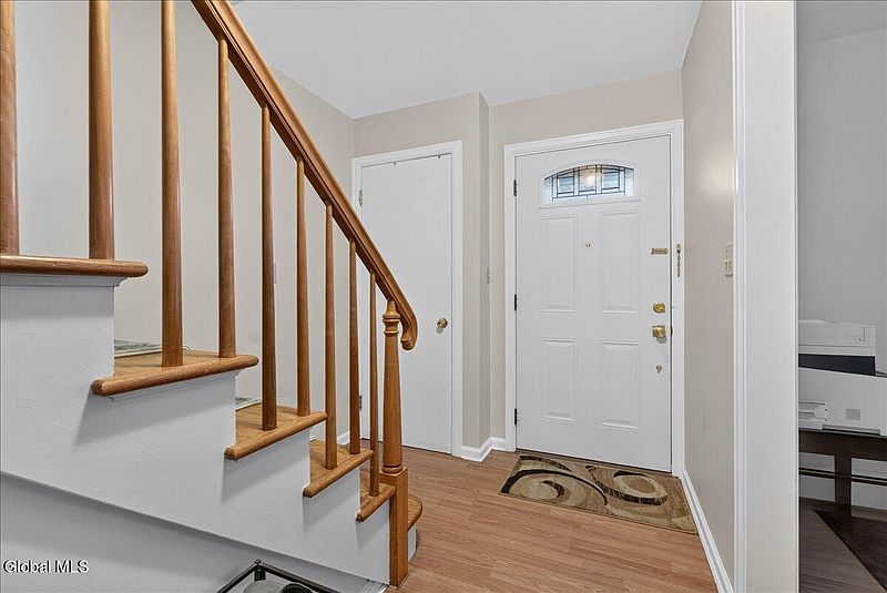2nd image of 39 Dartmouth Street