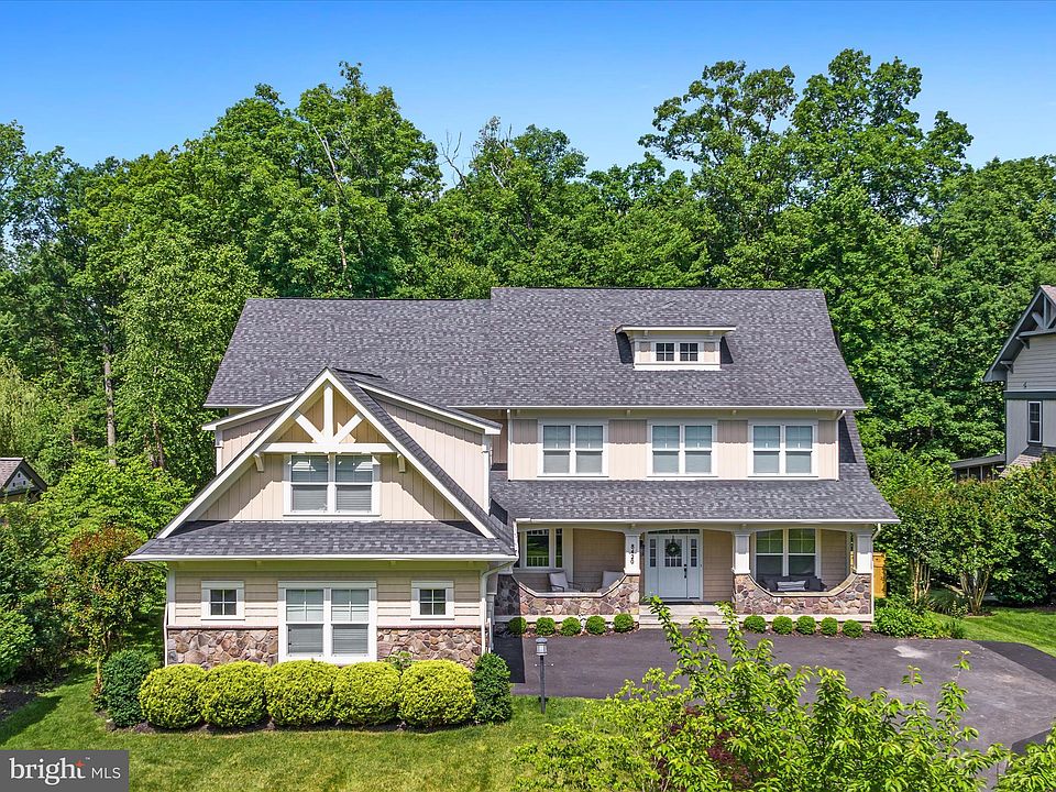 1st image of 8420 Bearhurst Dr
