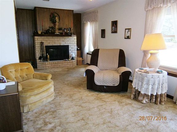 5th image of 3005 English Oak Cir