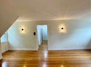 612 Union St APT 9, Schenectady, NY 12305