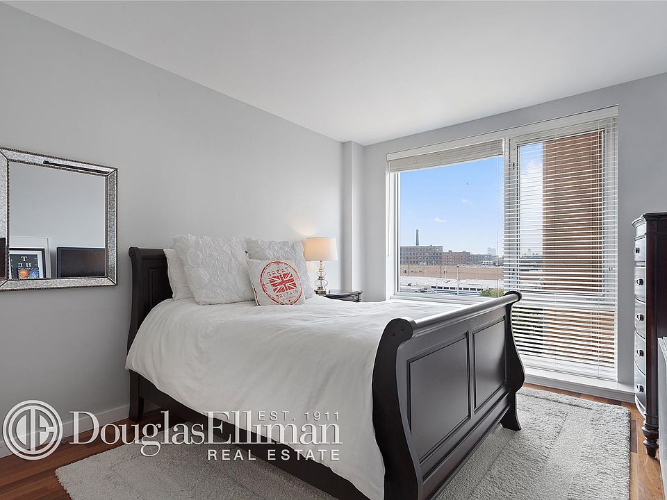 1st image of 2-40 51st Ave #3F