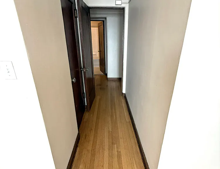 The Blackstone Apartments — Photo 13