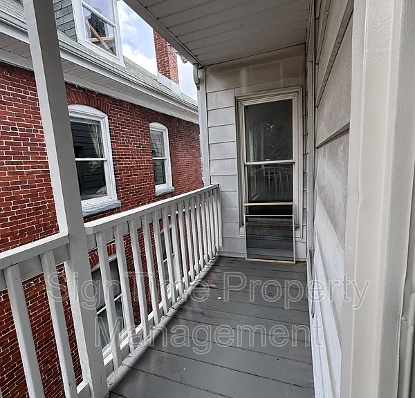 627 N Mulberry St — Photo 25