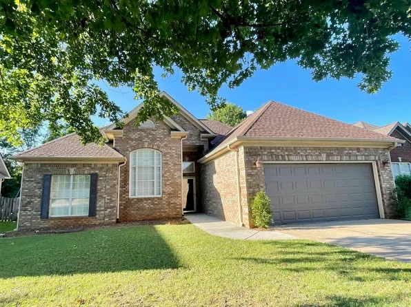 1019 Alden Glen Dr, Moody, AL 35004