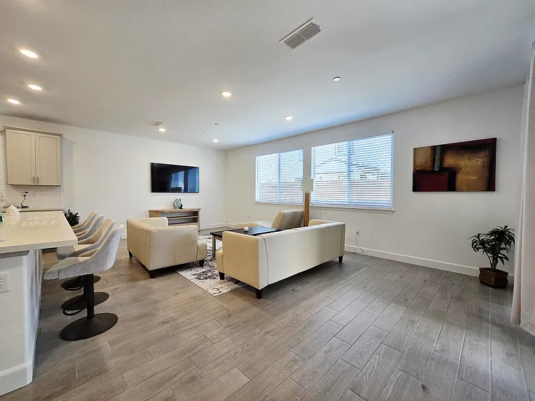 6056 Meru Way — Photo 3