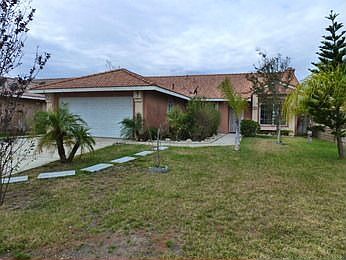 4th image of 8856 Almeria Ave