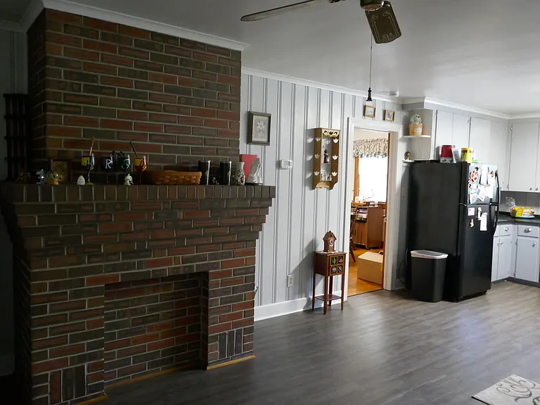 845 Halstead Blvd — Photo 7