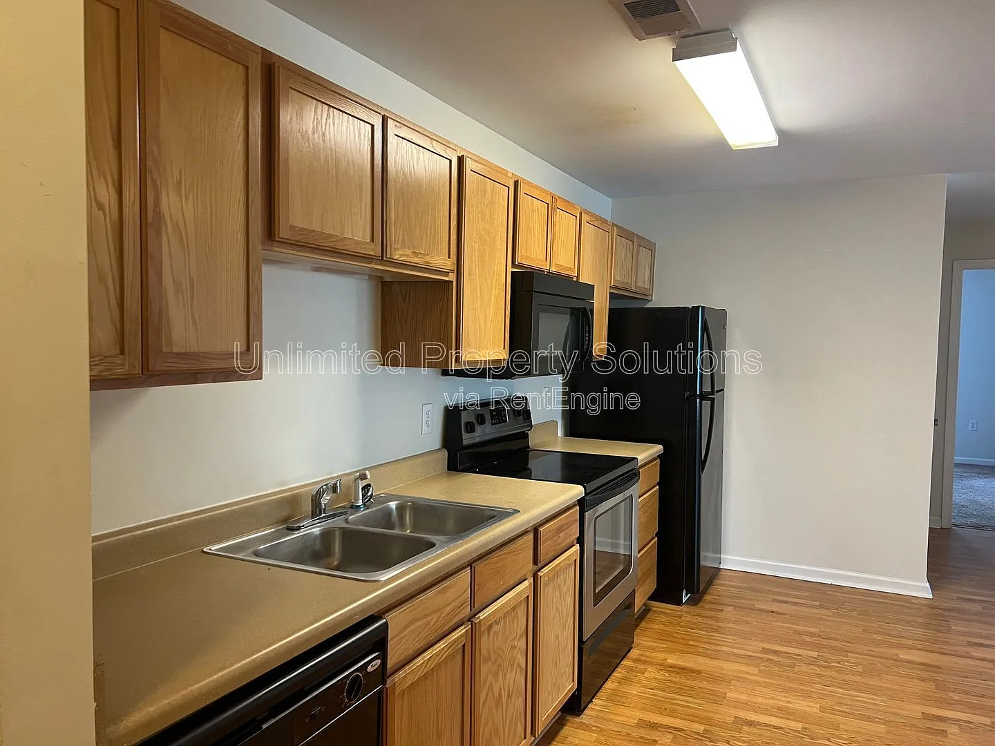 376 S Kerr Ave — Photo 4