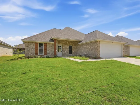 525 Stone Brook Pl, Brandon, MS 39042
