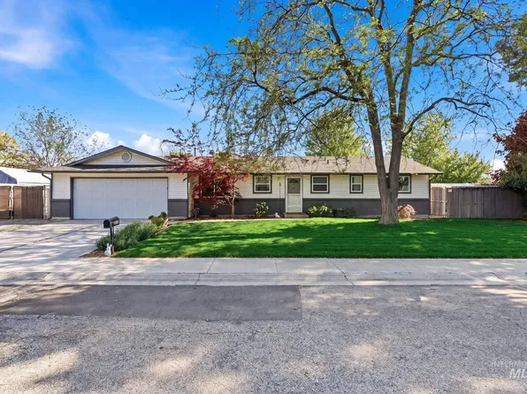 8003 W Hummel Dr, Boise, ID 83709