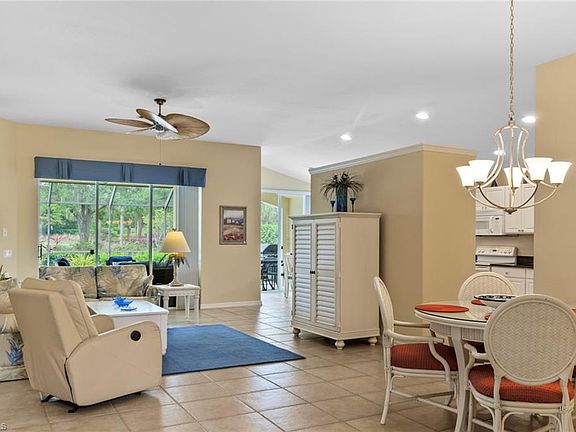 4th image of 23290 Foxtail Creek