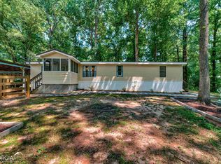 1950 Dyer Dr, Cumming, GA 30040