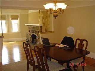 5th image of 70 Crane St