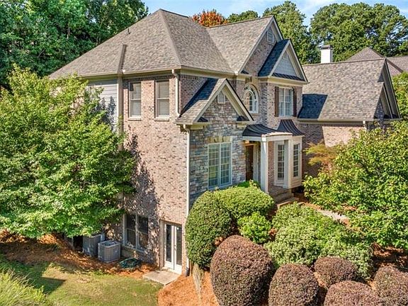 5th image of 1475 Boomer Cir