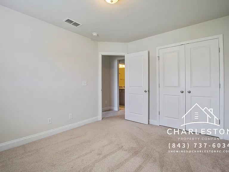 7824 Montview Rd — Photo 5